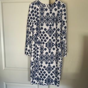 Naoko white and blue long sleeve dress.  Size L. New with tags